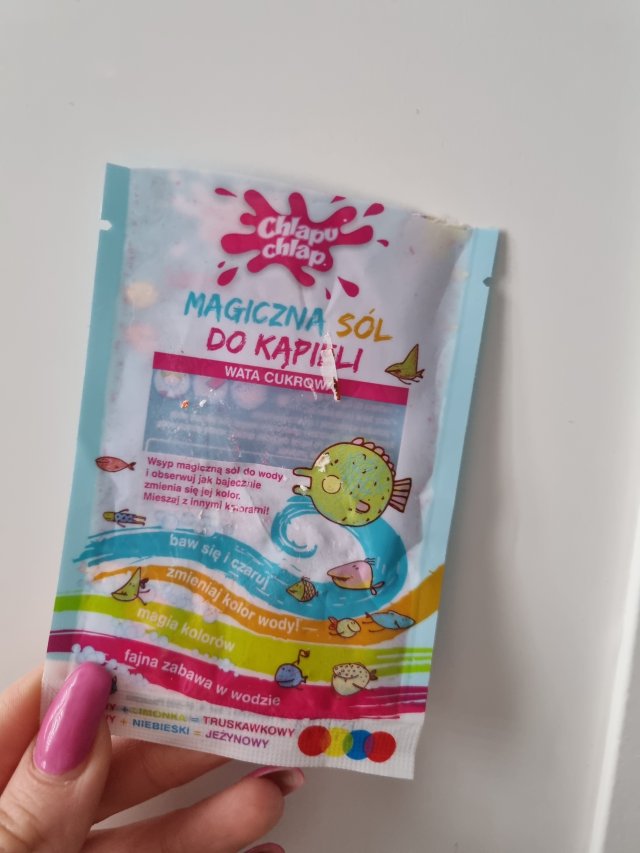 akcja denkowanie! grudzień - kosmetyki w świątecznych opakowaniach i świątecznych kolorach 🎄❄️⛄🎀🎁🎅