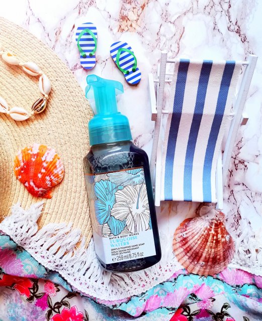 Bath & Body Works Mydło w piance, Turquoise Waters