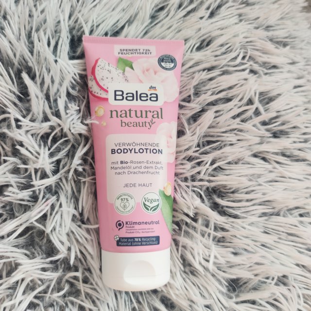 Balea Balsam do ciała, Natural Beauty, Ekstrakt z róży, olej migdałowy i smoczy owoc