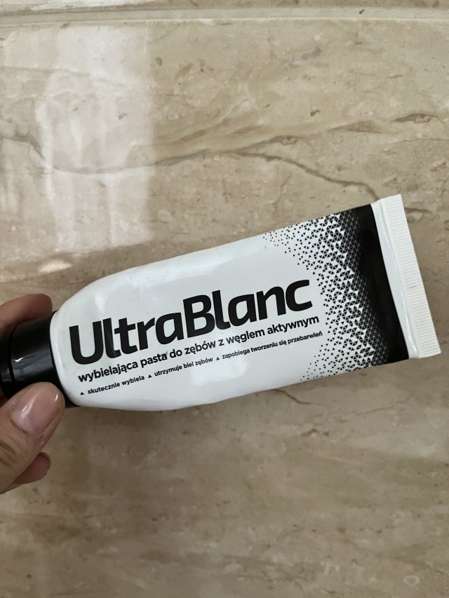 UltraBlanc Pasta do zębów, Wybielająca, Z węglem aktywnym