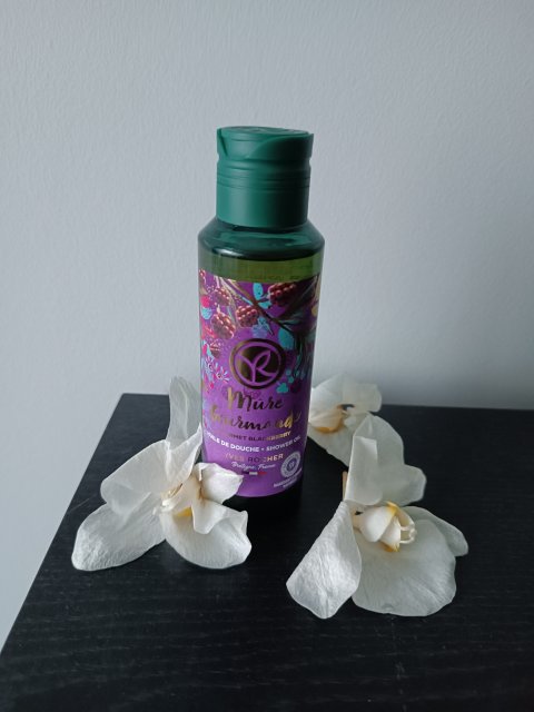 Yves Rocher Peeling w olejku, Słodka jeżyna