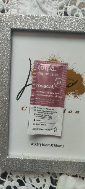 Tołpa Dermo Face, Rosacal, Krem do twarzy, Wzmacniający i przeciwzmarszczkowy, Na dzień