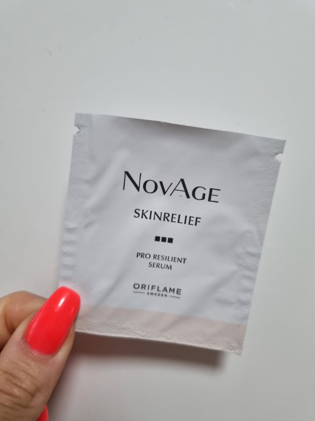 akcja denkowanie! grudzień - kosmetyki w świątecznych opakowaniach i świątecznych kolorach 🎄❄️⛄🎀🎁🎅