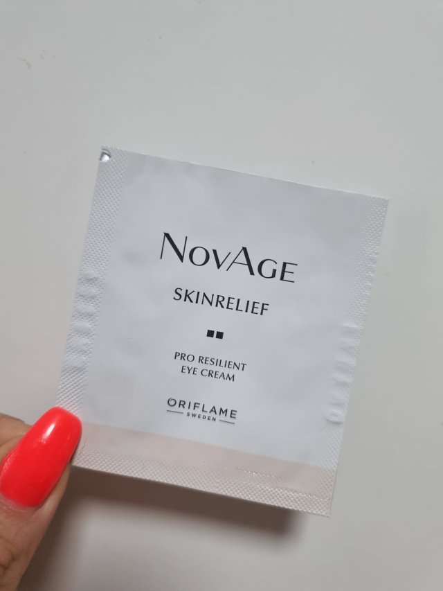 akcja denkowanie! grudzień - kosmetyki w świątecznych opakowaniach i świątecznych kolorach 🎄❄️⛄🎀🎁🎅