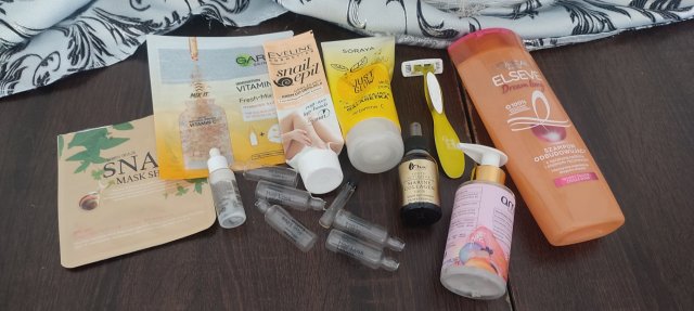 akcja denkowanie! grudzień - kosmetyki w świątecznych opakowaniach i świątecznych kolorach 🎄❄️⛄🎀🎁🎅