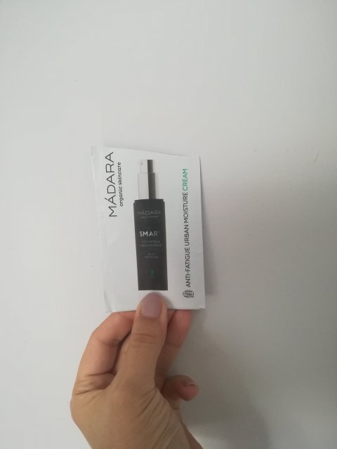 akcja denkowanie! grudzień - kosmetyki w świątecznych opakowaniach i świątecznych kolorach 🎄❄️⛄🎀🎁🎅