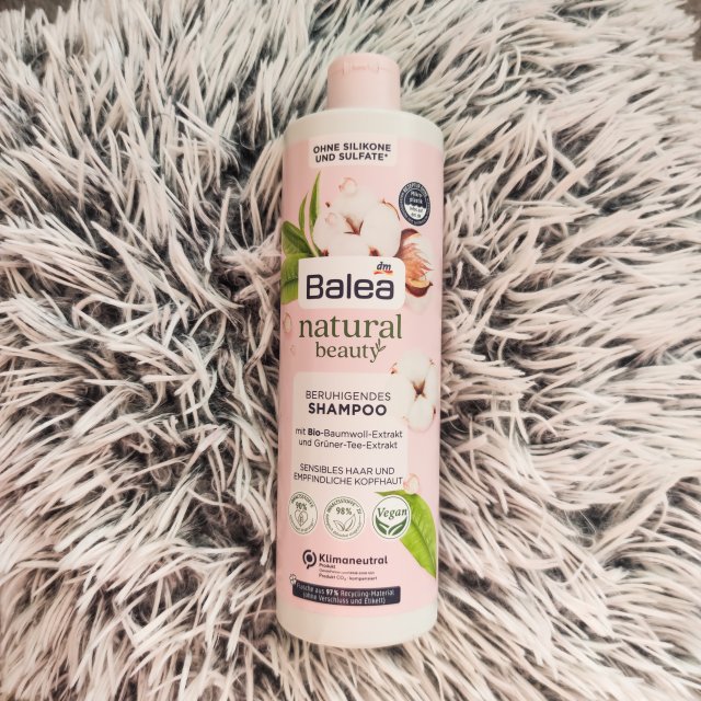 Balea Szampon do włosów, Natural Beauty, ekstrakt z organicznej bawełny i zielonej herbaty