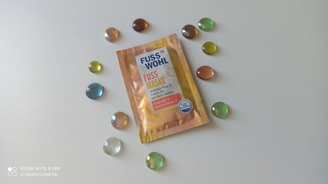 Rossmann Fuss Wohl, Maska do stóp, Bogata pielęgnacja skóry suchej, Masło shea & Olej makadamia