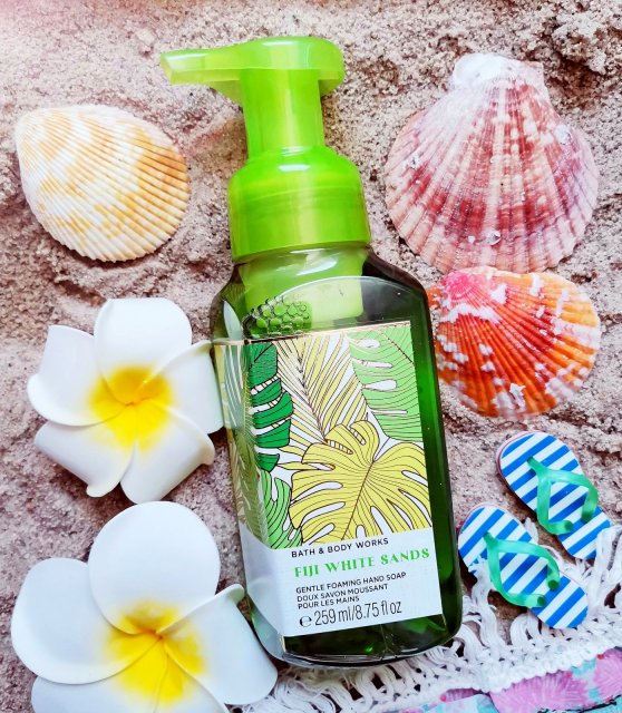 Bath & Body Works Mydło w piance, Fiji White Sands