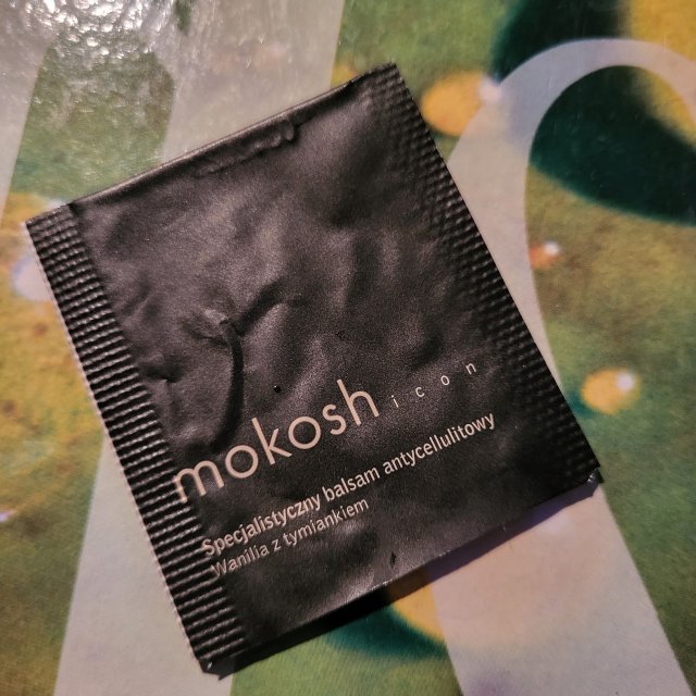 akcja denkowanie! grudzień - kosmetyki w świątecznych opakowaniach i świątecznych kolorach 🎄❄️⛄🎀🎁🎅