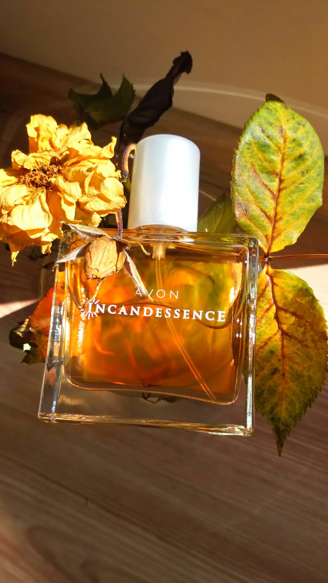 Avon Woda perfumowana, Incandessence EDP