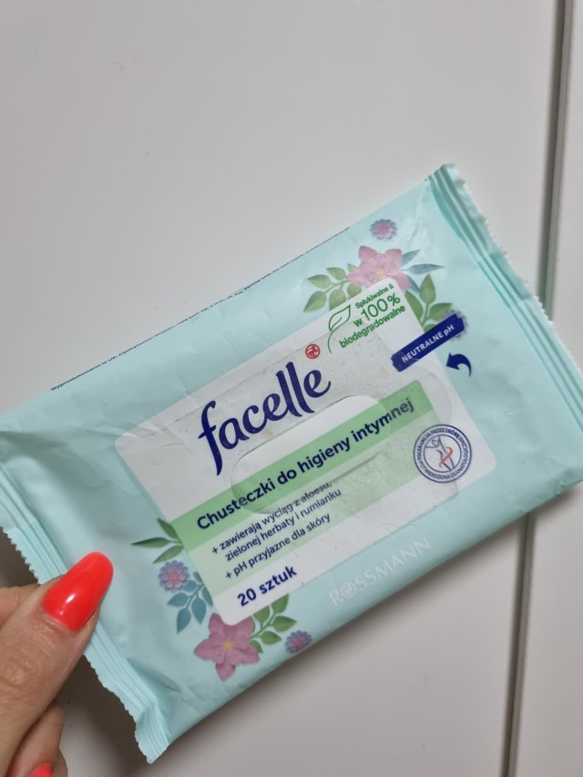 akcja denkowanie! grudzień - kosmetyki w świątecznych opakowaniach i świątecznych kolorach 🎄❄️⛄🎀🎁🎅