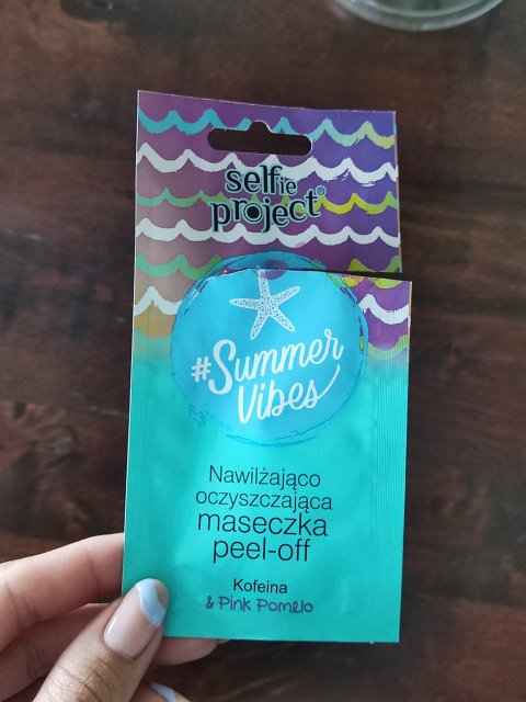 akcja denkowanie! grudzień - kosmetyki w świątecznych opakowaniach i świątecznych kolorach 🎄❄️⛄🎀🎁🎅