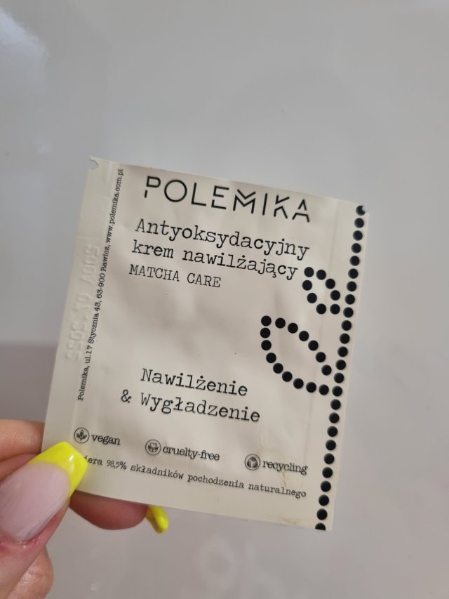 akcja denkowanie! grudzień - kosmetyki w świątecznych opakowaniach i świątecznych kolorach 🎄❄️⛄🎀🎁🎅