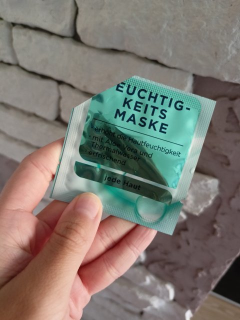 akcja denkowanie! grudzień - kosmetyki w świątecznych opakowaniach i świątecznych kolorach 🎄❄️⛄🎀🎁🎅