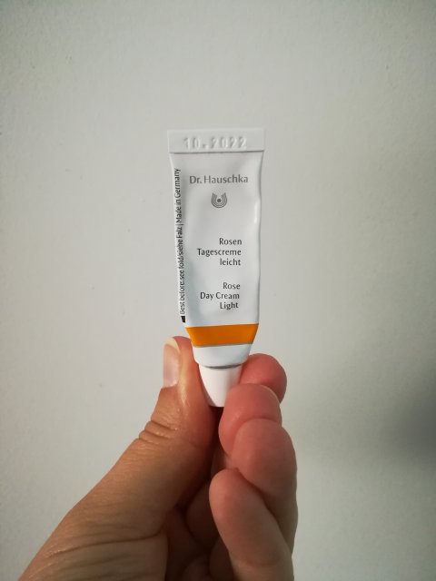 akcja denkowanie! grudzień - kosmetyki w świątecznych opakowaniach i świątecznych kolorach 🎄❄️⛄🎀🎁🎅