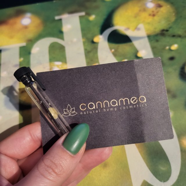 akcja denkowanie! grudzień - kosmetyki w świątecznych opakowaniach i świątecznych kolorach 🎄❄️⛄🎀🎁🎅