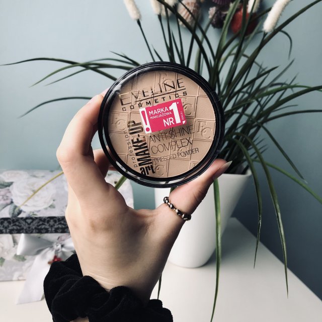 puder eveline 33 golden sand
