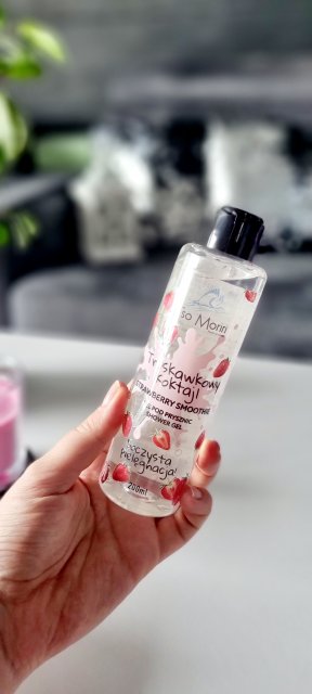 Żel pod prysznic truskawkowy zapach