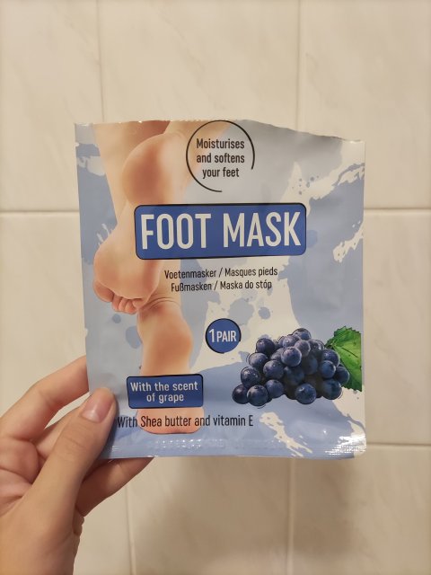 akcja denkowanie! grudzień - kosmetyki w świątecznych opakowaniach i świątecznych kolorach 🎄❄️⛄🎀🎁🎅