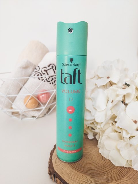 Schwarzkopf Taft, Volume, Lakier do włosów, nr 4 Ultra Strong