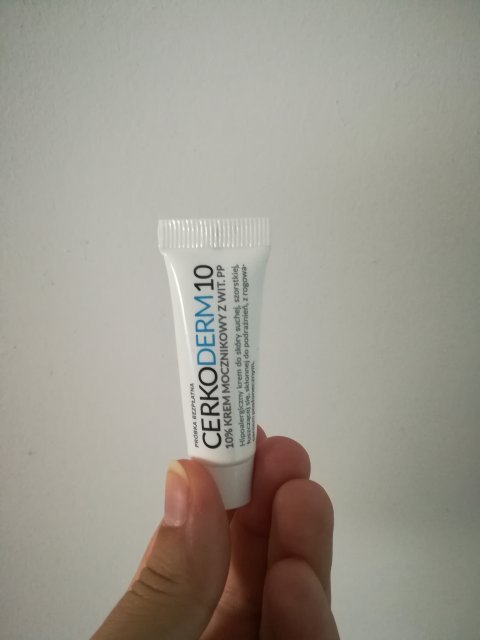 akcja denkowanie! grudzień - kosmetyki w świątecznych opakowaniach i świątecznych kolorach 🎄❄️⛄🎀🎁🎅