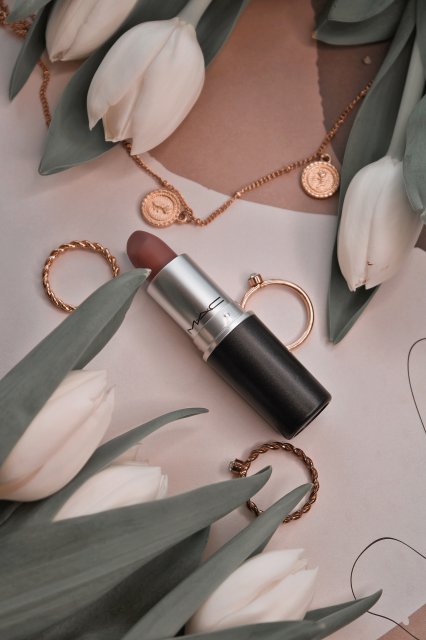 Mac Matte Lipstick, Pomadka do ust, Mehr