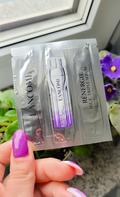 Lancome Renergie H.C.F. Triple Serum, Intensywne serum ujędrniające, przeciw zmarszczkom