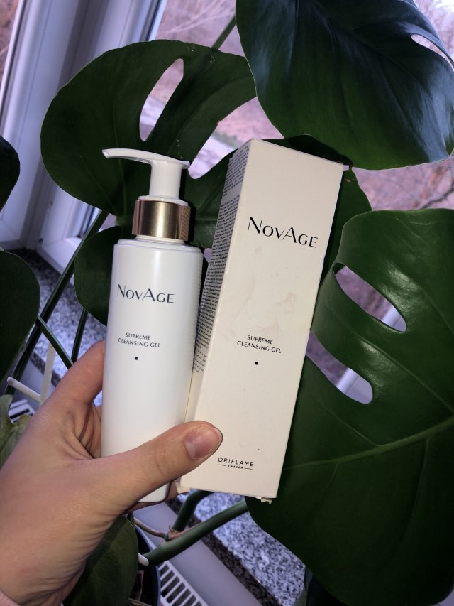 Żel oczyszczający NovAge Supreme 