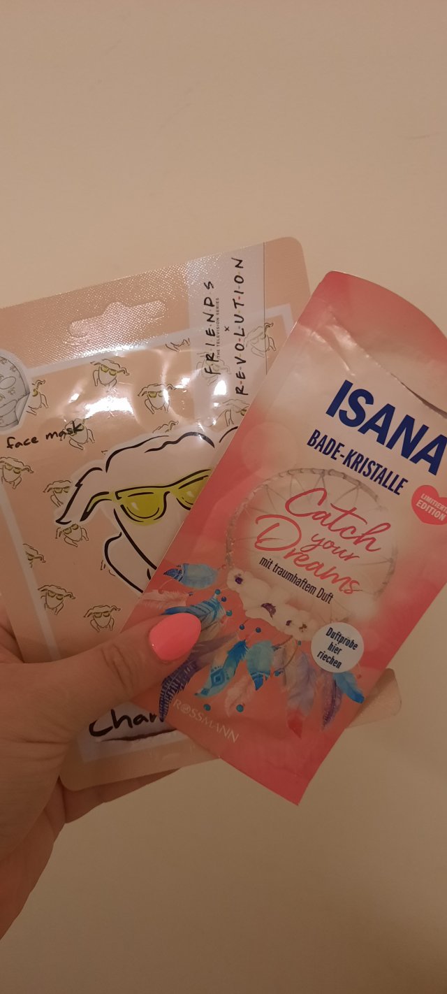 akcja denkowanie! grudzień - kosmetyki w świątecznych opakowaniach i świątecznych kolorach 🎄❄️⛄🎀🎁🎅