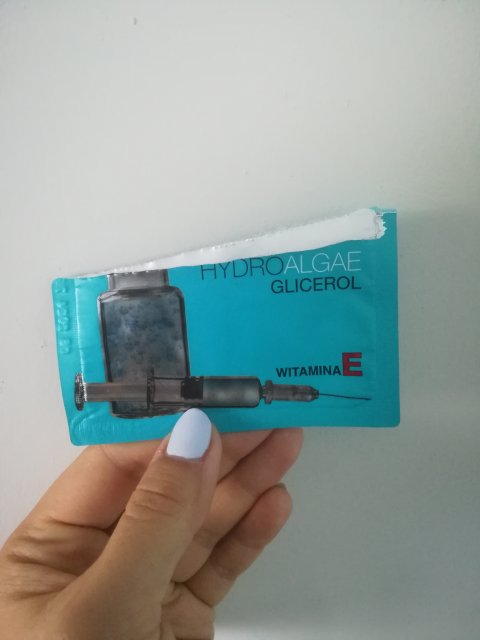 akcja denkowanie! grudzień - kosmetyki w świątecznych opakowaniach i świątecznych kolorach 🎄❄️⛄🎀🎁🎅