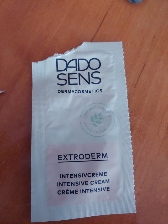 akcja denkowanie! grudzień - kosmetyki w świątecznych opakowaniach i świątecznych kolorach 🎄❄️⛄🎀🎁🎅