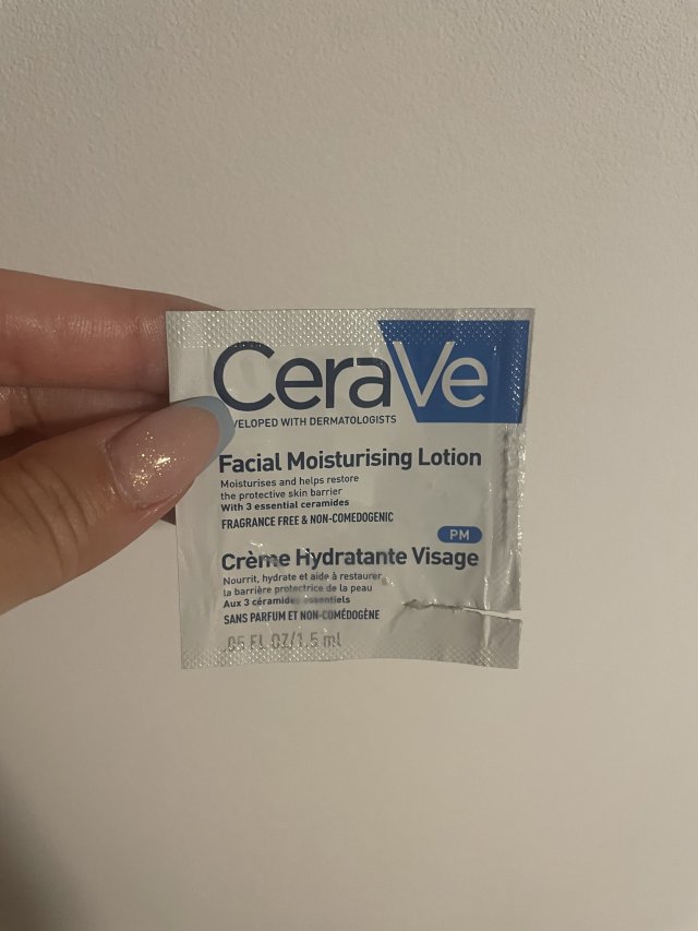 akcja denkowanie! grudzień - kosmetyki w świątecznych opakowaniach i świątecznych kolorach 🎄❄️⛄🎀🎁🎅