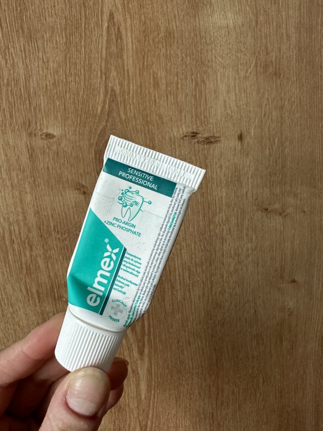 akcja denkowanie! grudzień - kosmetyki w świątecznych opakowaniach i świątecznych kolorach 🎄❄️⛄🎀🎁🎅