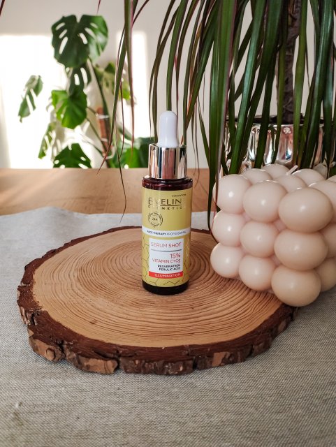 Eveline Face Therapy Professional, Serum Shot, Serum do twarzy, 15% witaminy C+Cg, Rozświetlenie