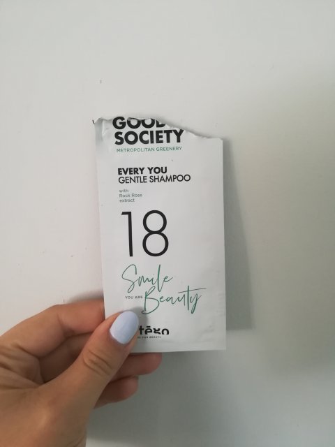 akcja denkowanie! grudzień - kosmetyki w świątecznych opakowaniach i świątecznych kolorach 🎄❄️⛄🎀🎁🎅