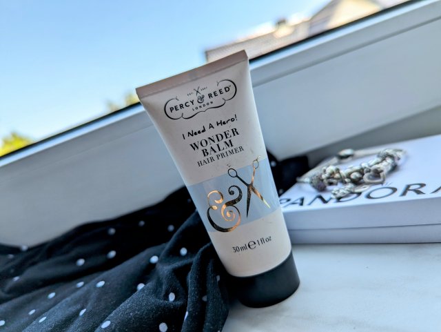 Percy & Reed NEED A HERO! BALM HAIR PRIMER- Stylizacja włosów