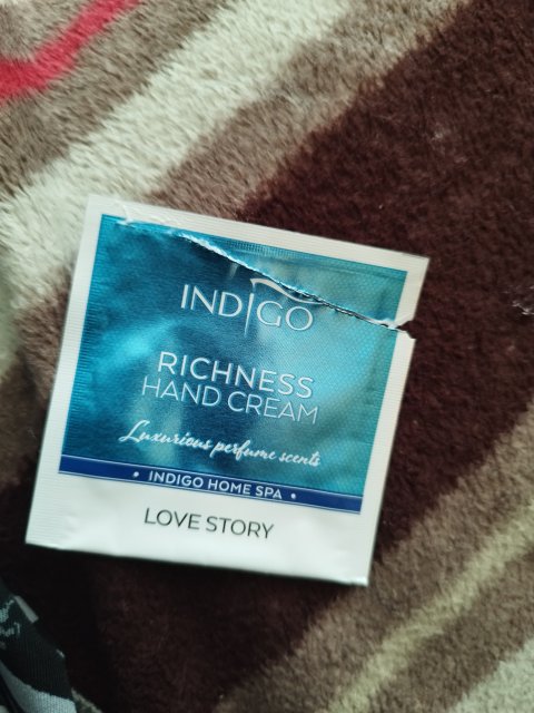 akcja denkowanie! grudzień - kosmetyki w świątecznych opakowaniach i świątecznych kolorach 🎄❄️⛄🎀🎁🎅