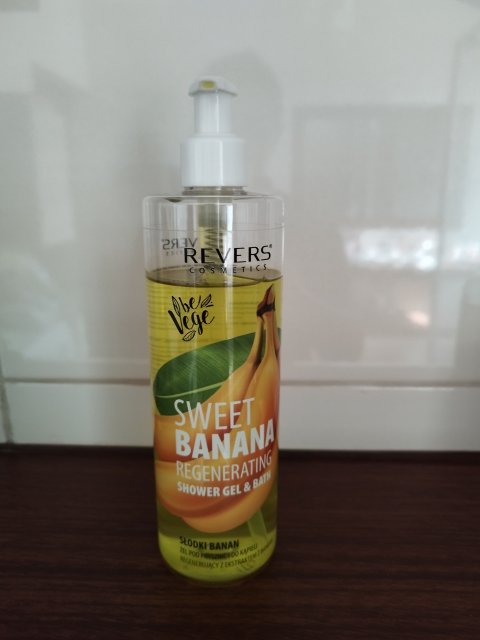 Revers Cosmetics Be Vege, Żel pod prysznic i do kąpieli, Sweet Banana, Regenerujący, Z ekstraktem z banana