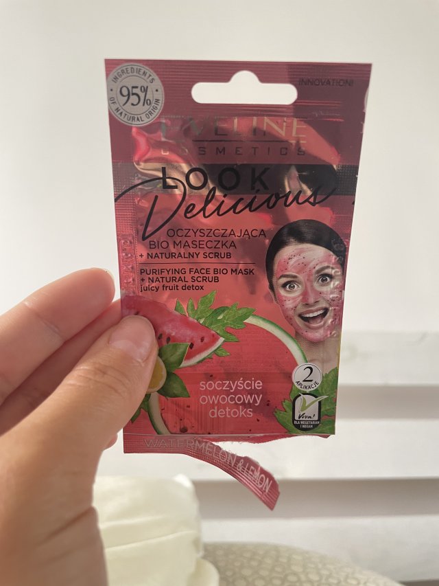 akcja denkowanie! grudzień - kosmetyki w świątecznych opakowaniach i świątecznych kolorach 🎄❄️⛄🎀🎁🎅