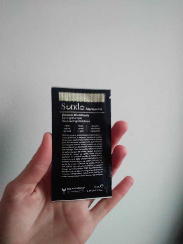 Sendo Szampon do włosów, Frizz Control, Zapobiegający puszeniu się włosów 