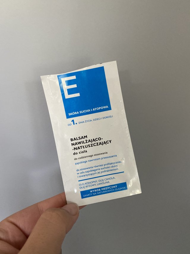 akcja denkowanie! grudzień - kosmetyki w świątecznych opakowaniach i świątecznych kolorach 🎄❄️⛄🎀🎁🎅