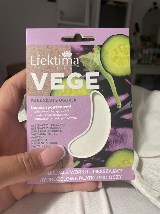 akcja denkowanie! grudzień - kosmetyki w świątecznych opakowaniach i świątecznych kolorach 🎄❄️⛄🎀🎁🎅