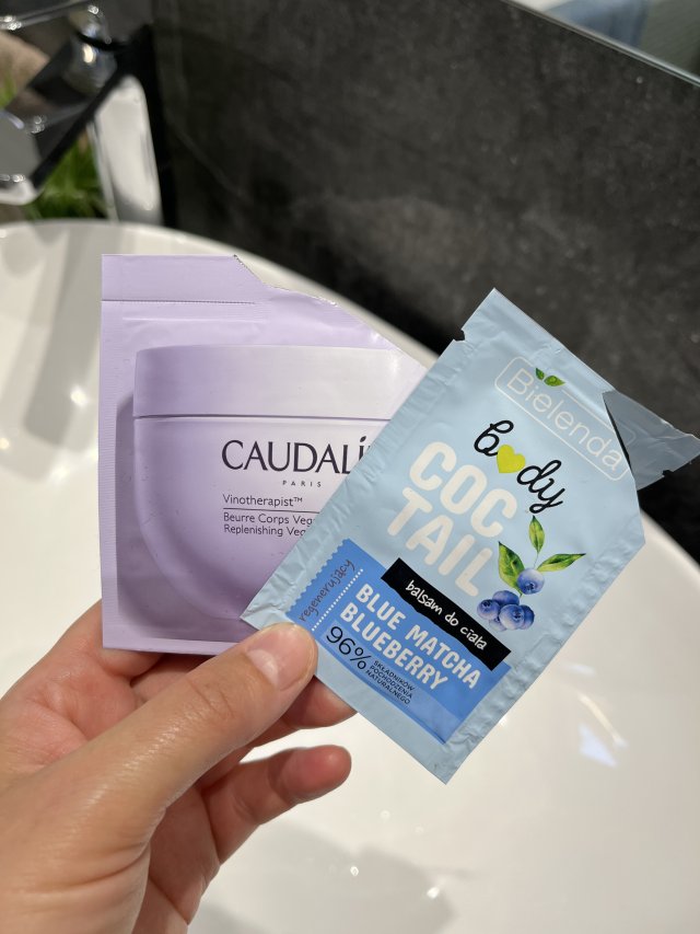 akcja denkowanie! grudzień - kosmetyki w świątecznych opakowaniach i świątecznych kolorach 🎄❄️⛄🎀🎁🎅