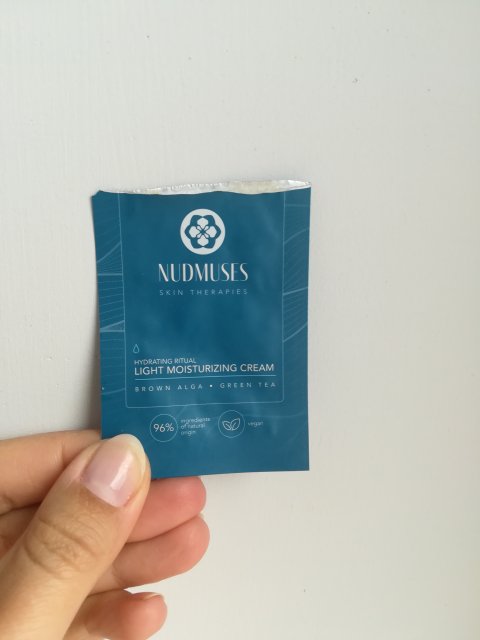 akcja denkowanie! grudzień - kosmetyki w świątecznych opakowaniach i świątecznych kolorach 🎄❄️⛄🎀🎁🎅