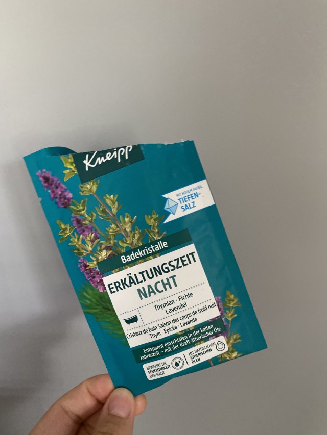 akcja denkowanie! grudzień - kosmetyki w świątecznych opakowaniach i świątecznych kolorach 🎄❄️⛄🎀🎁🎅