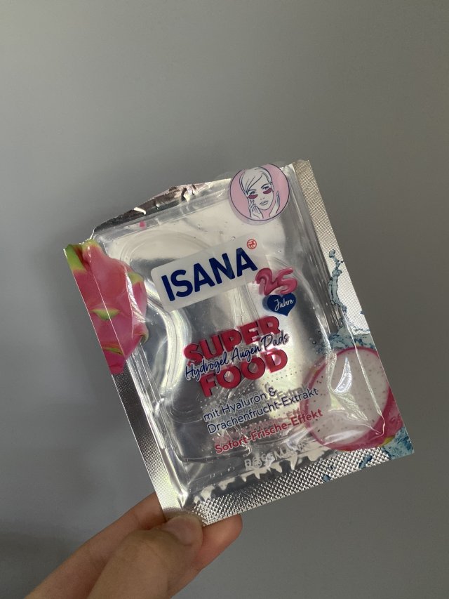 akcja denkowanie! grudzień - kosmetyki w świątecznych opakowaniach i świątecznych kolorach 🎄❄️⛄🎀🎁🎅