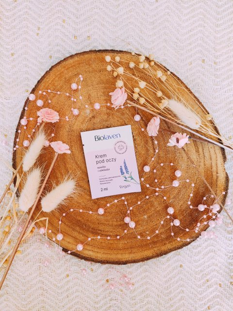 Sylveco Biolaven, Krem pod oczy, Nawilża i odmładza, Kompleks aminokwasów, masło avocado, resweratrol