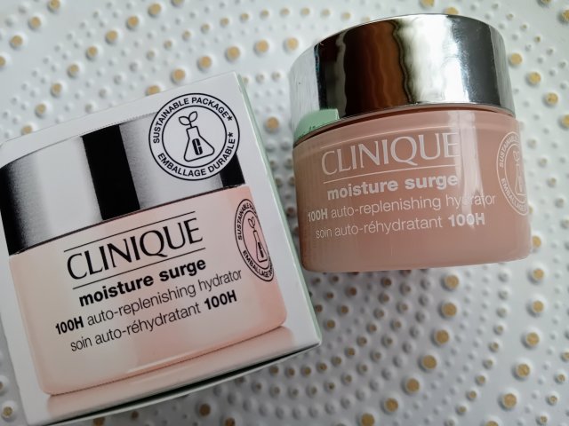 Clinique Moisture Surge 100h Auto-repleshing Hydrator, Krem do twarzy, Nawilżający