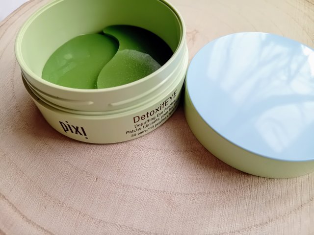 Pixi Detoxifeye, Płatki pod oczy, Depuffing Eye Patches, Hydrożelowe, Odświeżająco-nawilżające